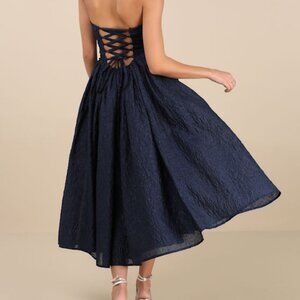 Lulus Analeia Dark Navy Jacquard Lace-up Strapless Midi Dress Blue - Size M